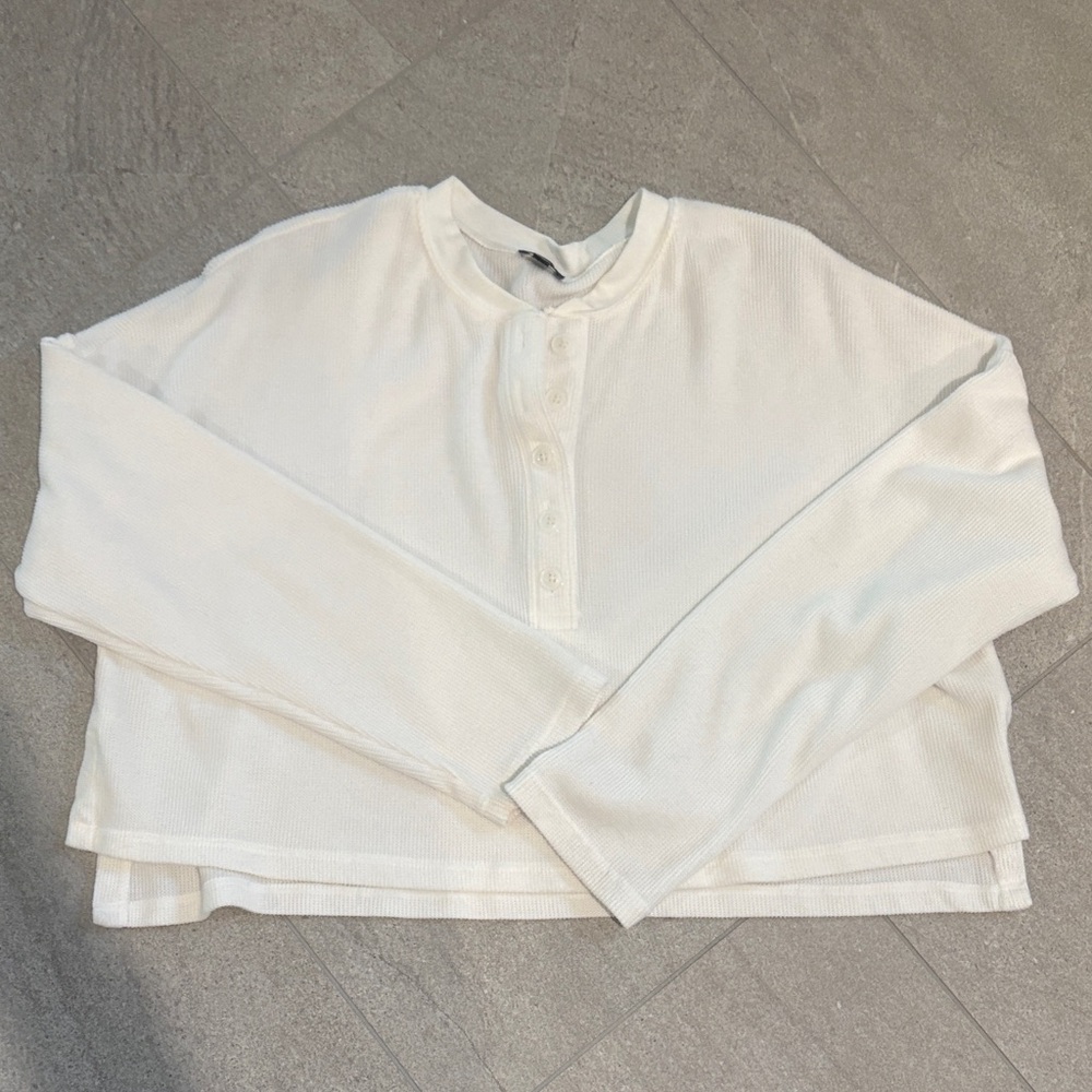 Express soft Cropped White Henley Waffle Knit Top